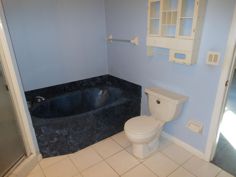 最近租的: $1,600 (3 贝兹, 3 浴室, 1760 平方英尺)