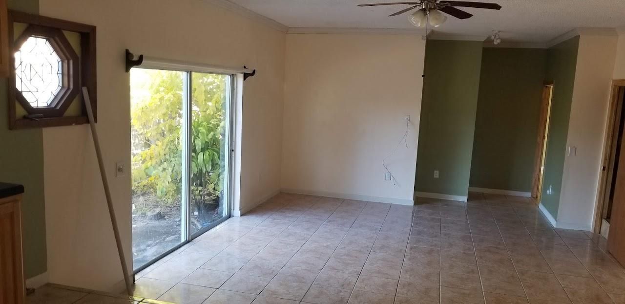 Recently Rented: $1,995 (2 beds, 2 baths, 1352 Square Feet)