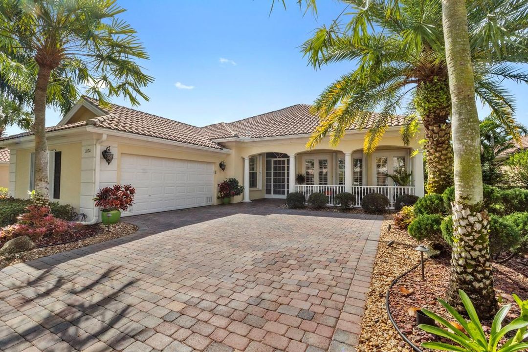 Recently Sold: $535,000 (4 beds, 3 baths, 2499 Square Feet)