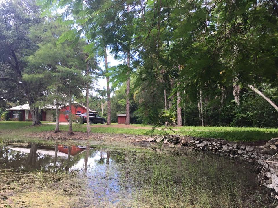 最近售出: $345,000 (2 贝兹, 1 浴室, 901 平方英尺)