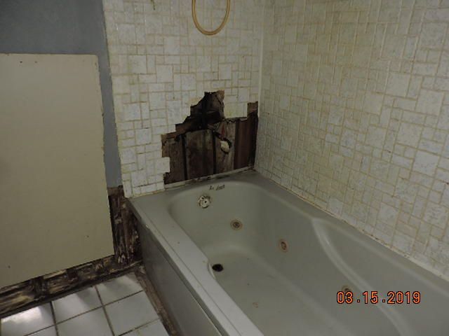 最近售出: $130,000 (3 贝兹, 2 浴室, 1780 平方英尺)