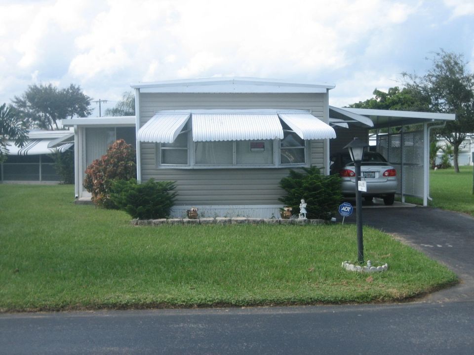 Recently Sold: $40,000 (2 beds, 2 baths, 804 Square Feet)