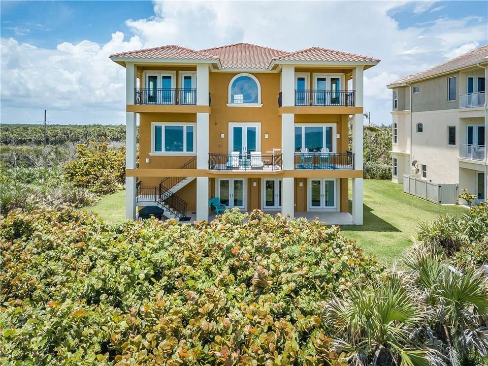 Vendido Recientemente: $1,595,000 (4 camas, 4 baños, 5297 Pies cuadrados)