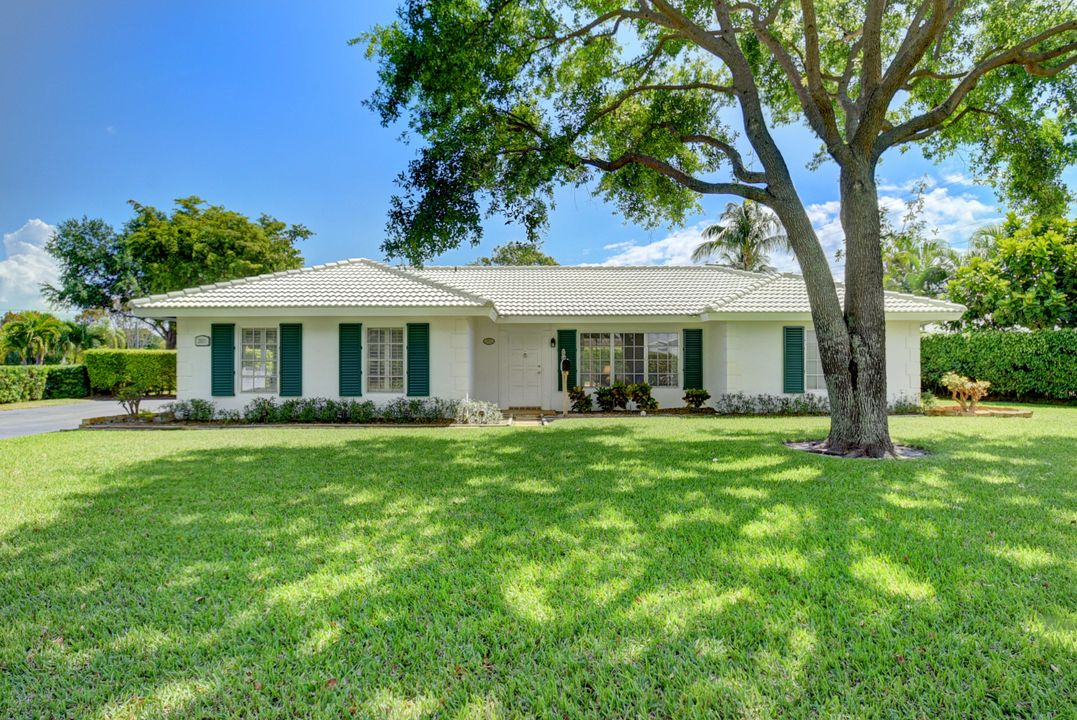 Recently Sold: $875,000 (4 beds, 3 baths, 2787 Square Feet)