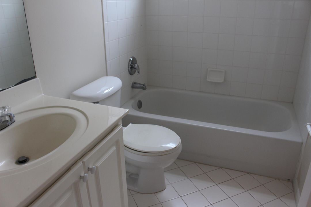 最近租的: $2,350 (3 贝兹, 2 浴室, 1797 平方英尺)