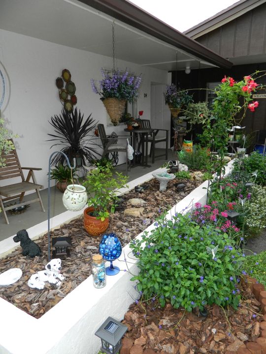 Recently Sold: $145,000 (2 beds, 2 baths, 1182 Square Feet)