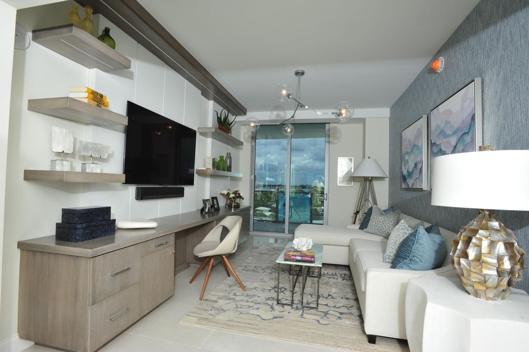 Active With Contract: $2,080,000 (2 beds, 2 baths, 2065 Square Feet)