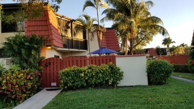 Recently Sold: $182,000 (2 beds, 2 baths, 1339 Square Feet)