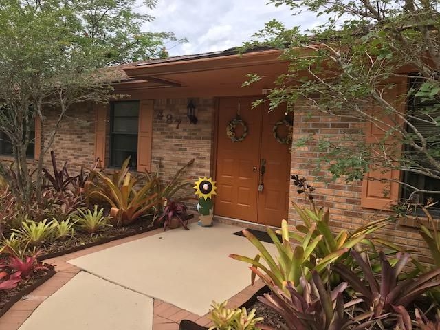 Recently Sold: $210,000 (3 beds, 2 baths, 1658 Square Feet)