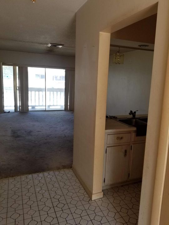Recently Sold: $69,000 (0 beds, 1 baths, 490 Square Feet)