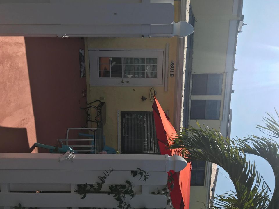 Vendido Recientemente: $184,900 (2 camas, 1 baños, 1088 Pies cuadrados)