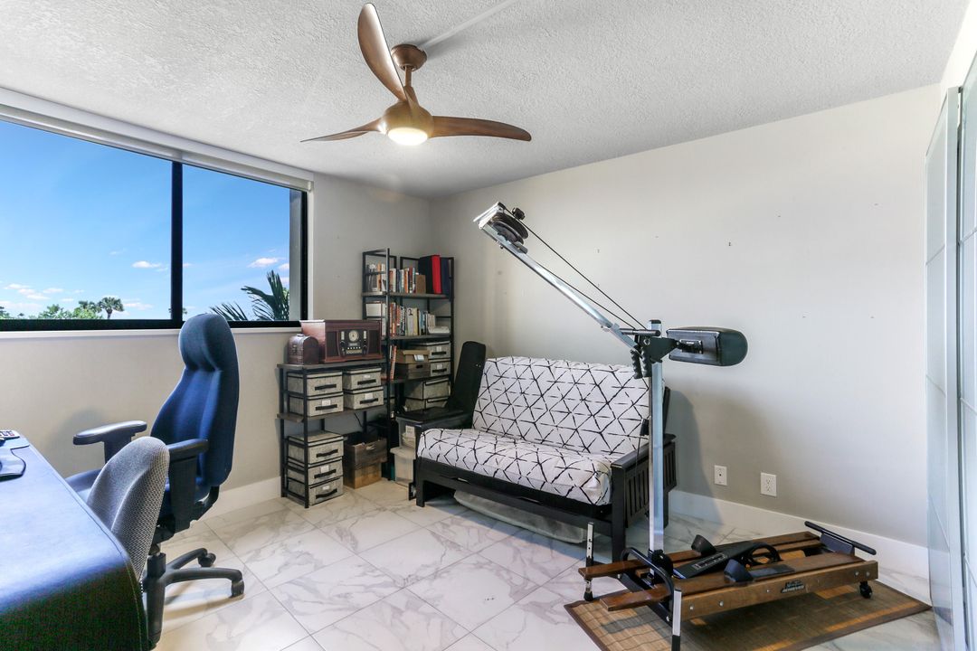 Recently Sold: $475,000 (2 beds, 2 baths, 1170 Square Feet)
