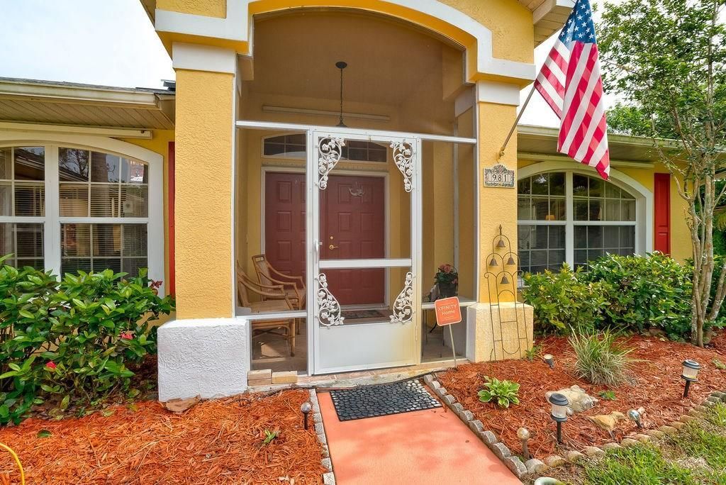 Recently Sold: $250,000 (3 beds, 2 baths, 1768 Square Feet)