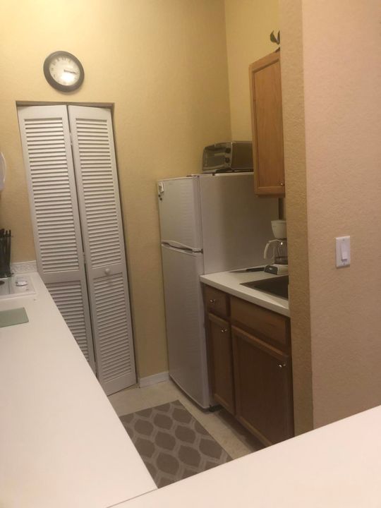 Recently Rented: $1,150 (1 beds, 1 baths, 500 Square Feet)