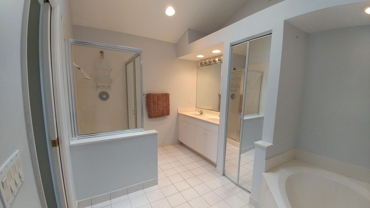最近租的: $1,550 (3 贝兹, 2 浴室, 1536 平方英尺)