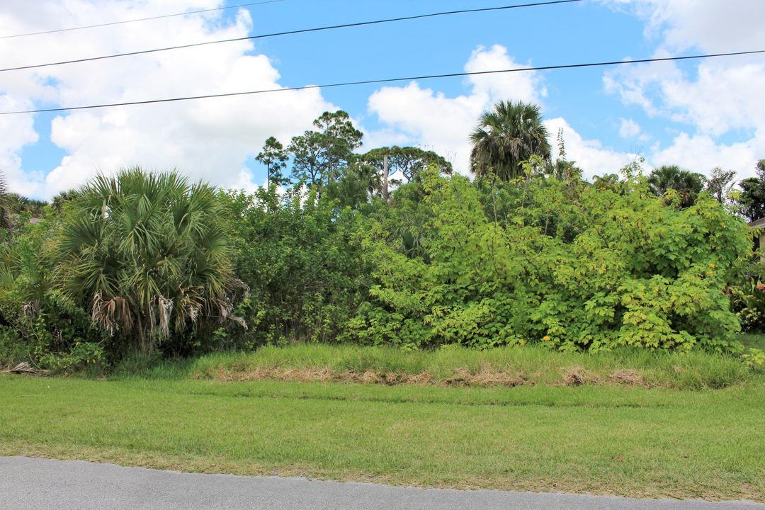 Vendido Recientemente: $32,000 (0 camas, 0 baños, 0 Pies cuadrados)