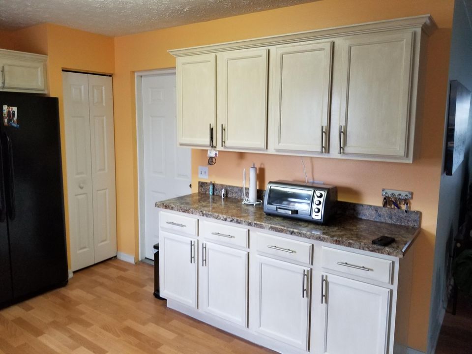 Recently Sold: $77,500 (2 beds, 2 baths, 1135 Square Feet)