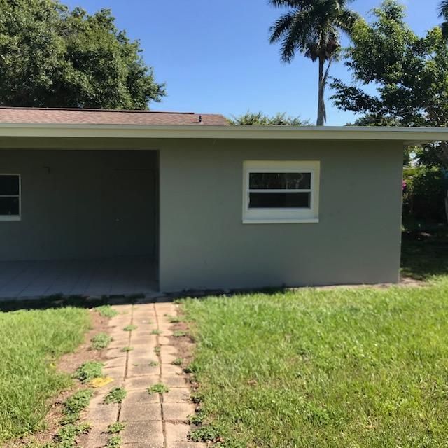 Vendido Recientemente: $154,900 (3 camas, 2 baños, 1180 Pies cuadrados)