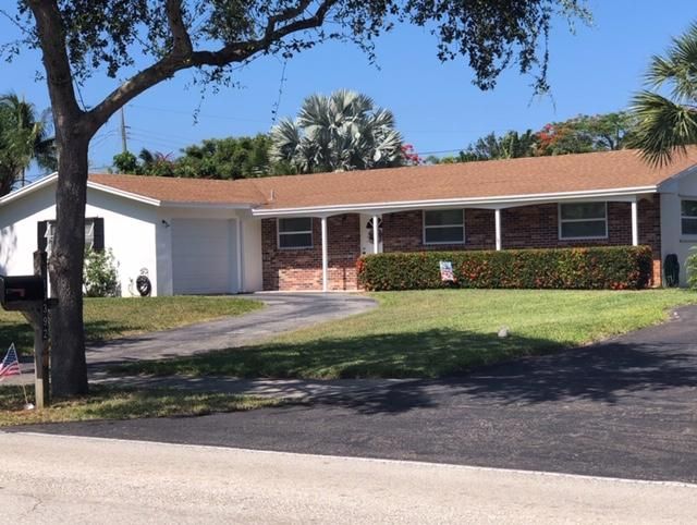Recently Sold: $305,000 (3 beds, 2 baths, 1404 Square Feet)