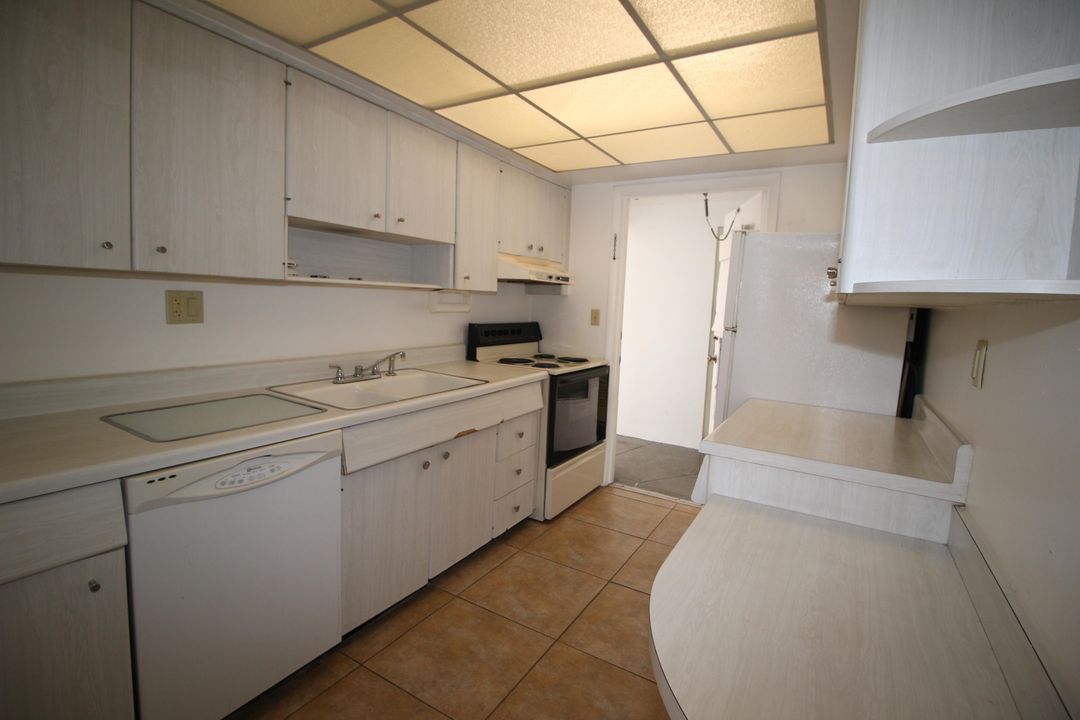 Recently Rented: $1,375 (1 beds, 1 baths, 8444 Square Feet)