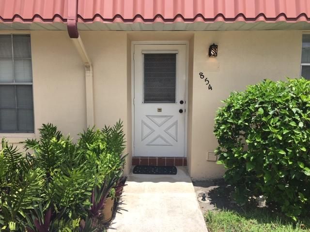 Recently Rented: $1,200 (2 beds, 1 baths, 1024 Square Feet)