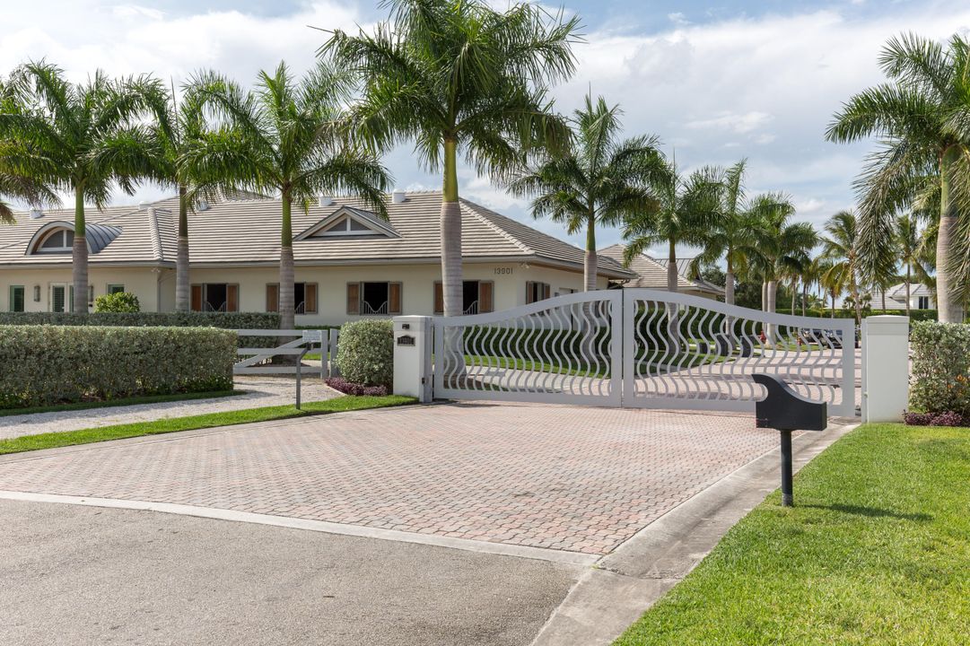 Recently Sold: $9,000,000 (0 beds, 2 baths, 2 Square Feet)