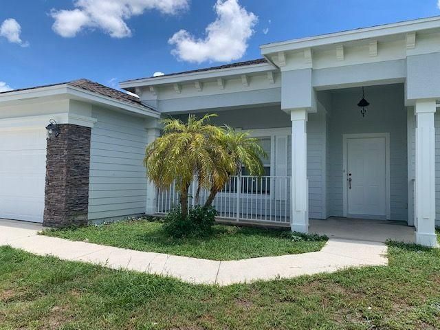Recently Sold: $232,900 (3 beds, 2 baths, 1852 Square Feet)