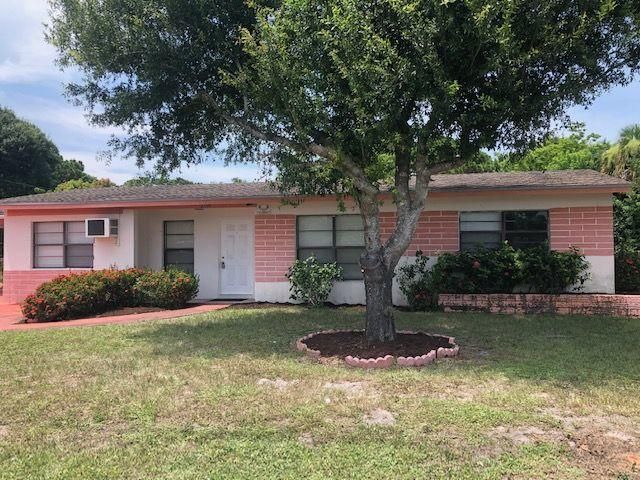 Recently Sold: $130,000 (4 beds, 2 baths, 1536 Square Feet)
