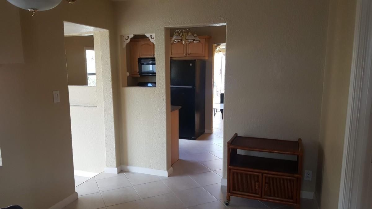 Recently Rented: $3,600 (3 beds, 2 baths, 2000 Square Feet)