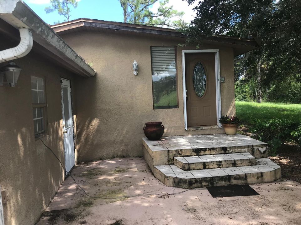 Recently Sold: $214,900 (4 beds, 2 baths, 1600 Square Feet)