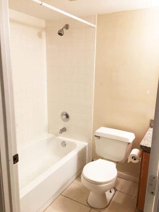 Недавно арендовано: $1,450 (2 спален, 2 ванн, 920 Квадратных фут)
