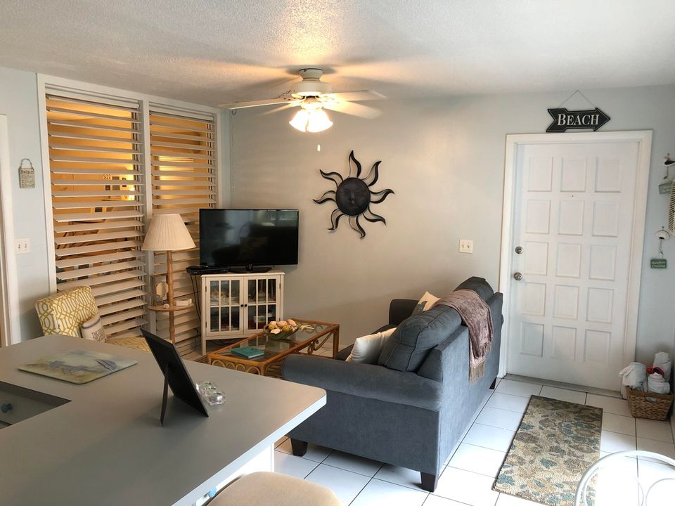 Recently Rented: $1,250 (1 beds, 1 baths, 540 Square Feet)