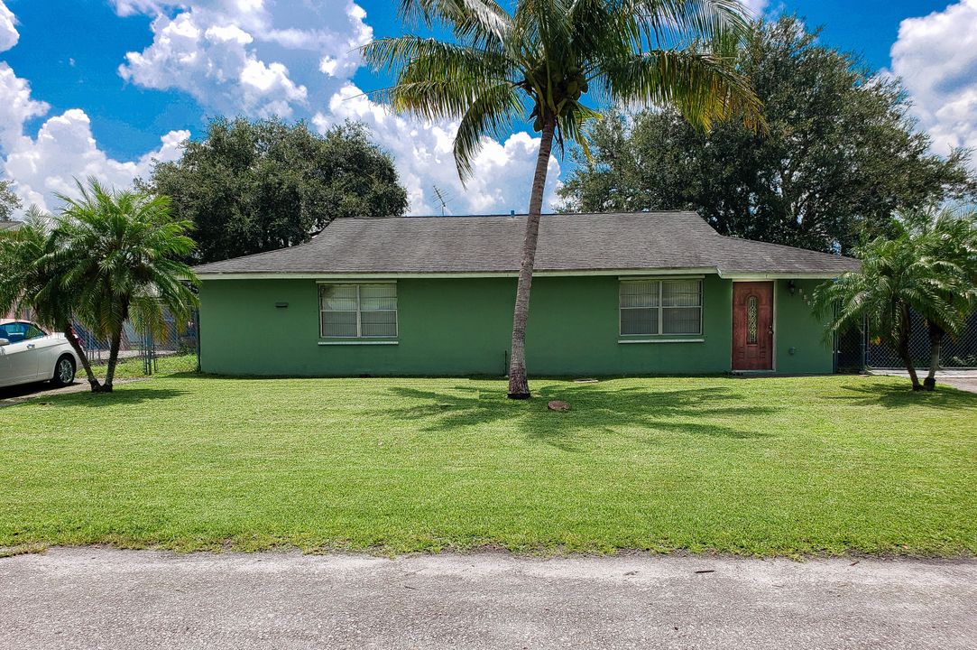 Recently Sold: $145,000 (4 beds, 2 baths, 1632 Square Feet)