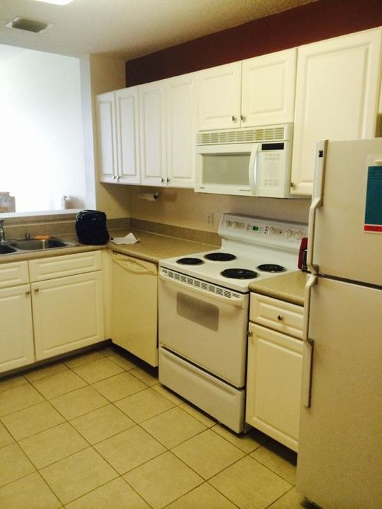 Recently Rented: $1,200 (1 beds, 1 baths, 545 Square Feet)