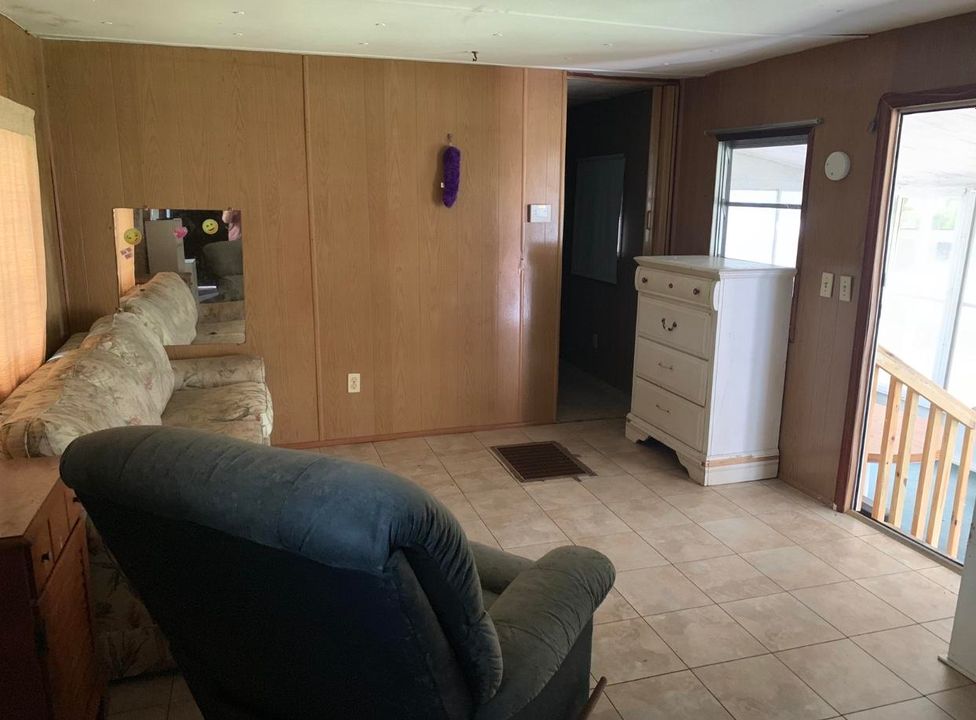 Recently Sold: $29,500 (2 beds, 1 baths, 480 Square Feet)