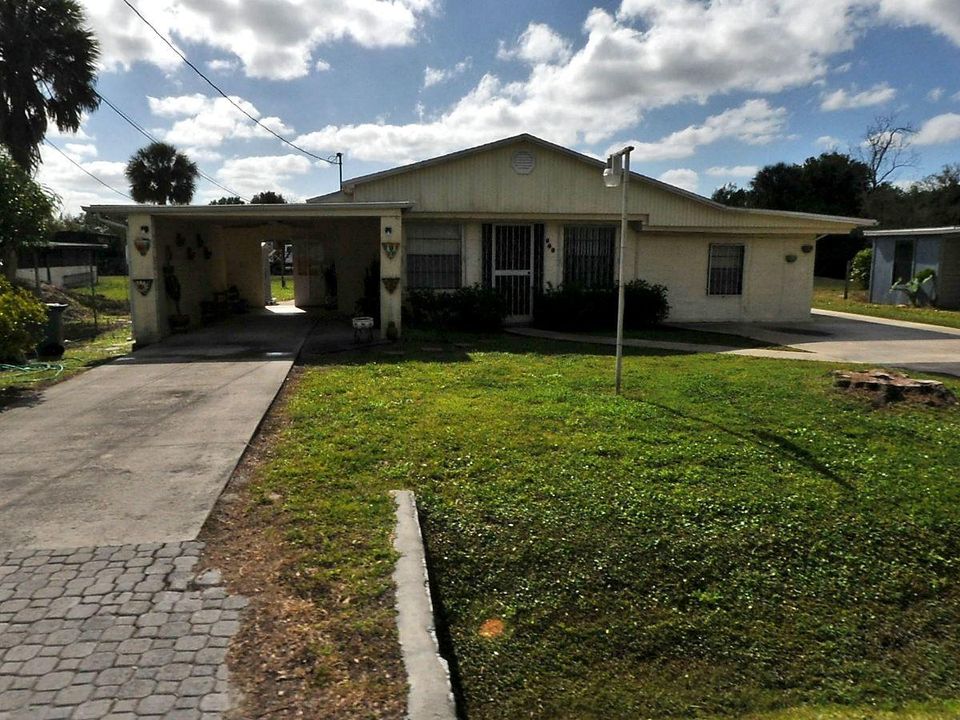 Recently Sold: $69,900 (3 beds, 1 baths, 1320 Square Feet)
