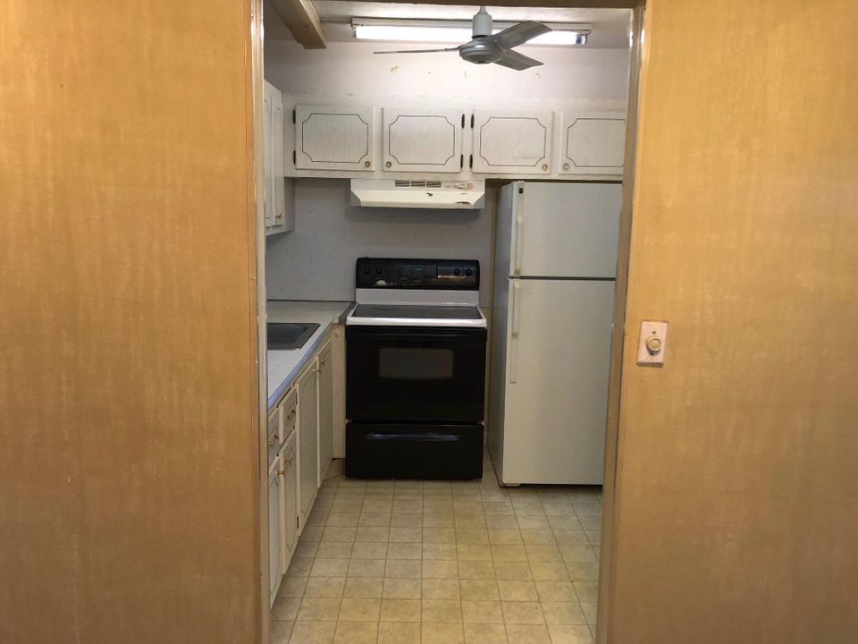 Recently Sold: $30,950 (1 beds, 1 baths, 615 Square Feet)