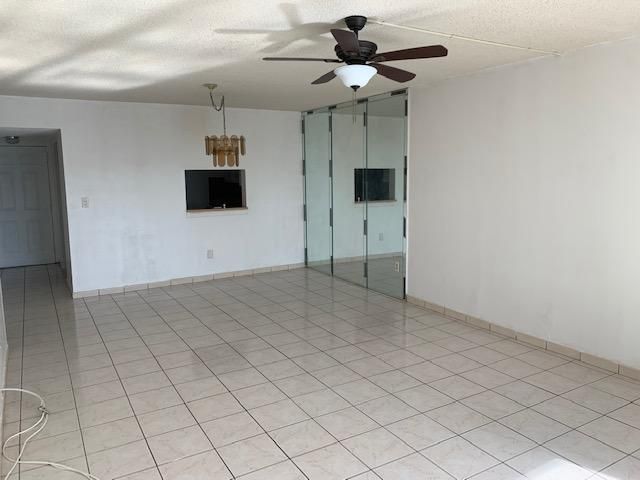 Recently Rented: $1,250 (2 beds, 2 baths, 1010 Square Feet)