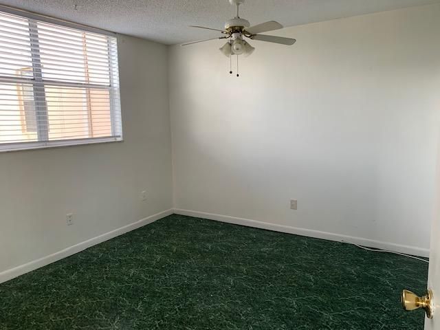 Recently Rented: $1,250 (2 beds, 2 baths, 1010 Square Feet)