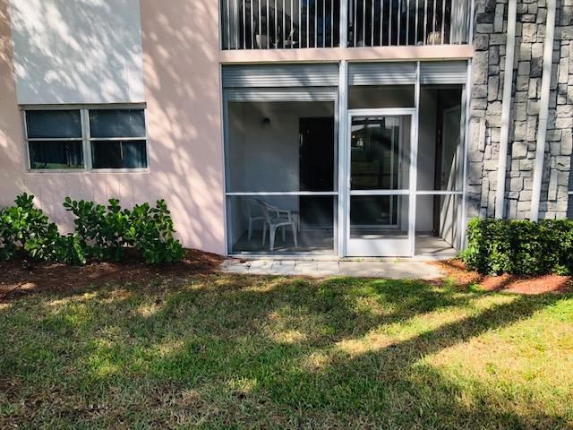 Recently Sold: $99,000 (2 beds, 2 baths, 891 Square Feet)