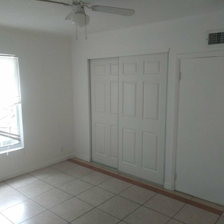 Recently Rented: $800 (2 beds, 1 baths, 470 Square Feet)