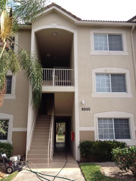 Recently Sold: $139,000 (2 beds, 2 baths, 1085 Square Feet)