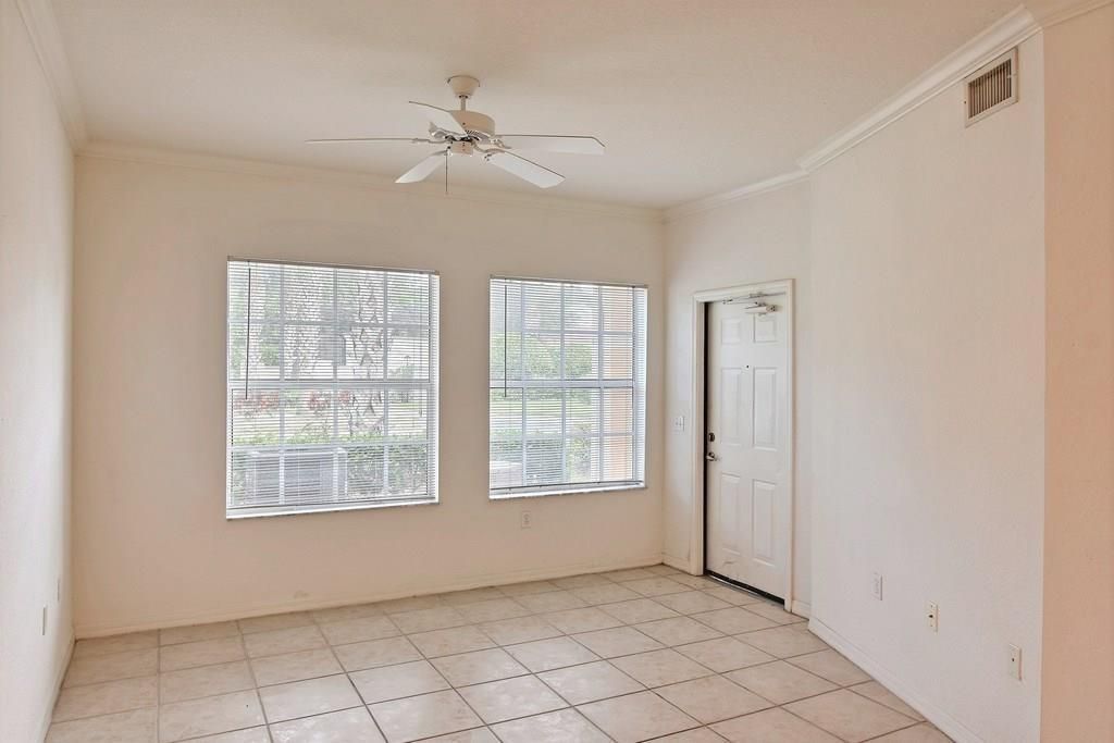 Recently Sold: $90,000 (1 beds, 1 baths, 705 Square Feet)