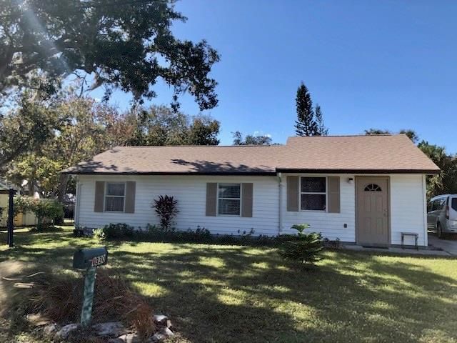 Recently Sold: $142,000 (2 beds, 2 baths, 1022 Square Feet)