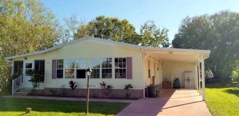 Recently Sold: $120,000 (2 beds, 2 baths, 1049 Square Feet)