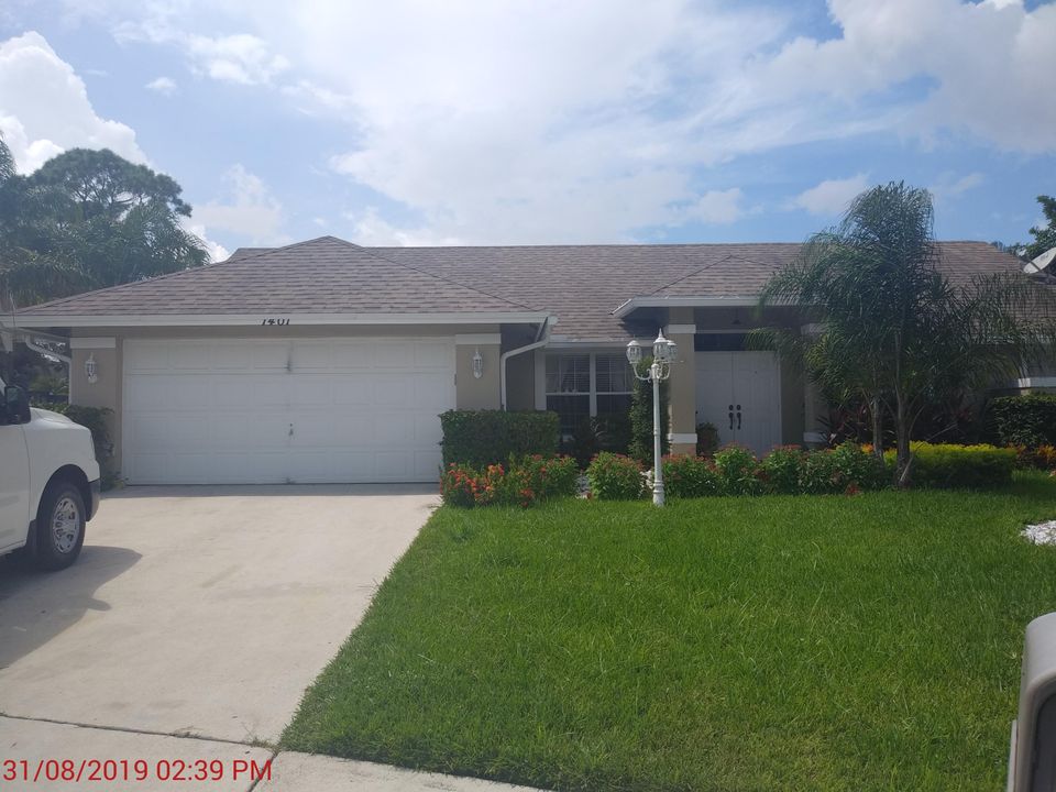 Recently Rented: $2,500 (4 beds, 2 baths, 2122 Square Feet)