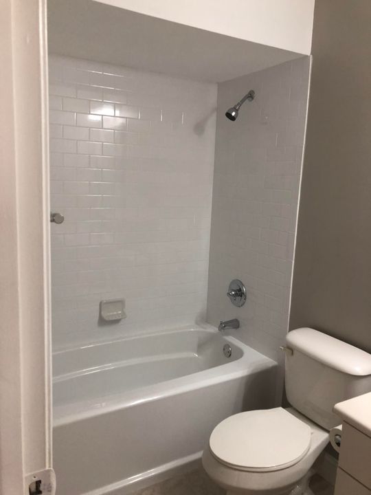 Недавно арендовано: $1,750 (2 спален, 2 ванн, 1294 Квадратных фут)