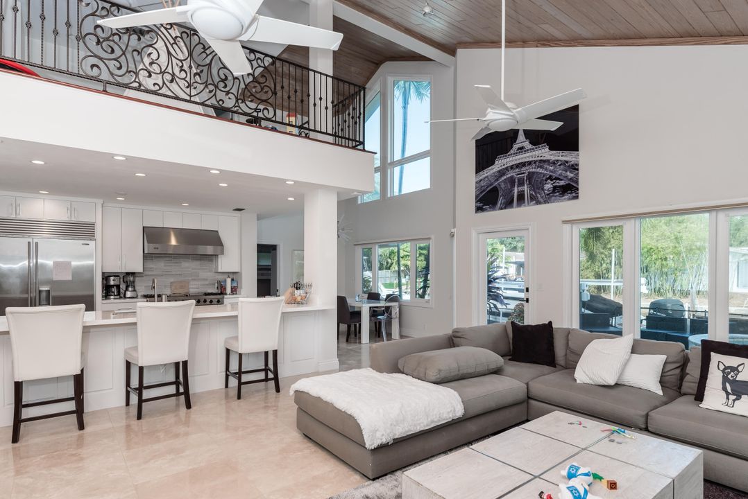 Recently Sold: $1,695,000 (5 beds, 3 baths, 3792 Square Feet)