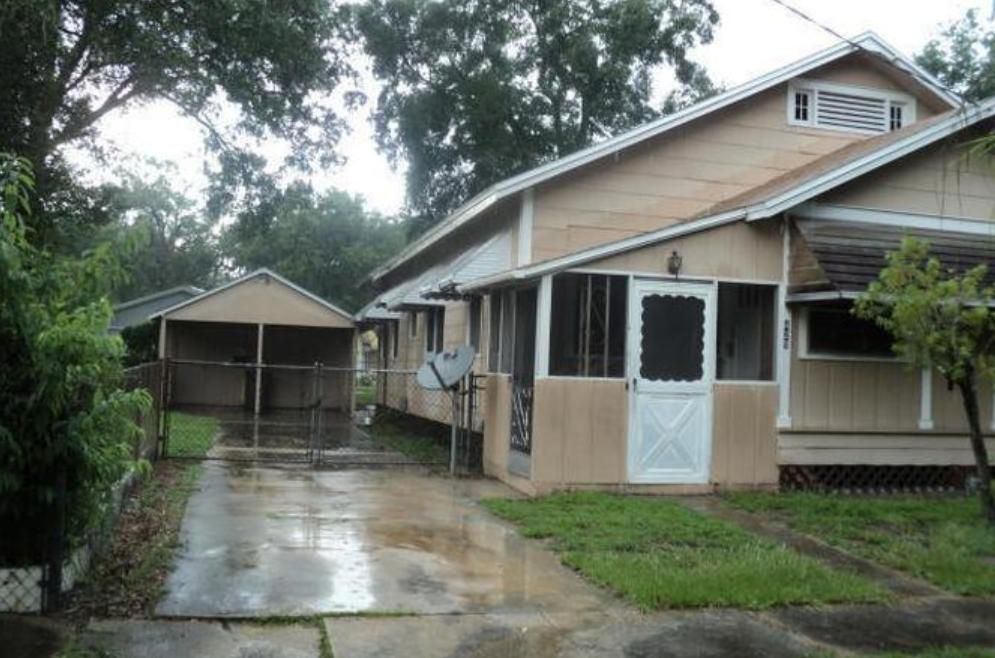 Недавно продано: $75,000 (4 спален, 1 ванн, 1437 Квадратных фут)