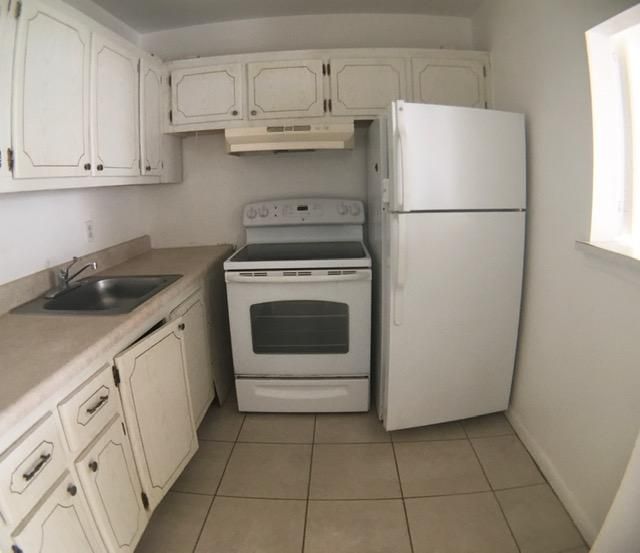 Recently Sold: $44,900 (1 beds, 1 baths, 615 Square Feet)